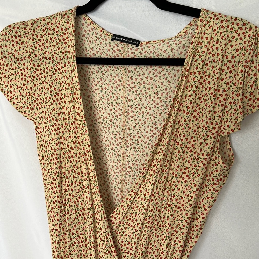 Brandy Melville summer wrap dress!